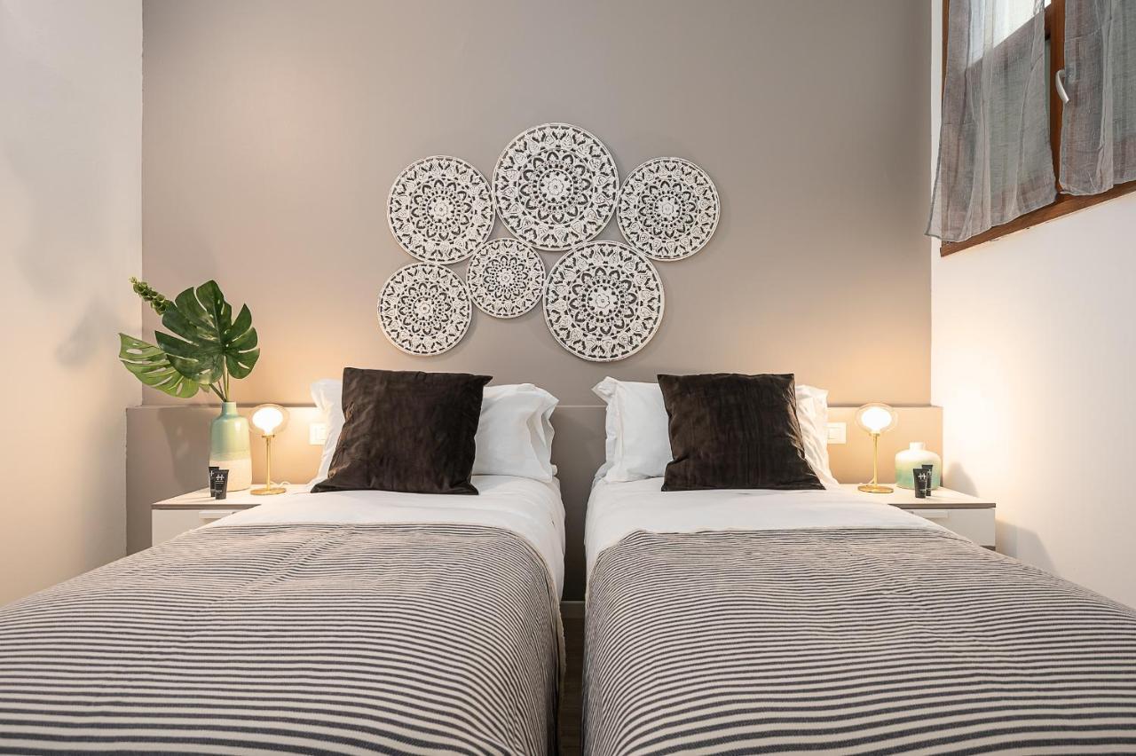Hemeras Boutique Homes - Design Flat Near Metro Station Милано Екстериор снимка